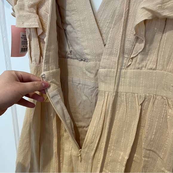 Showpo ‘Keep Watching’ Dress - Picture 11 of 16